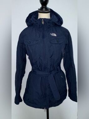 The North Face hyvent navy belted Jacket size Medium